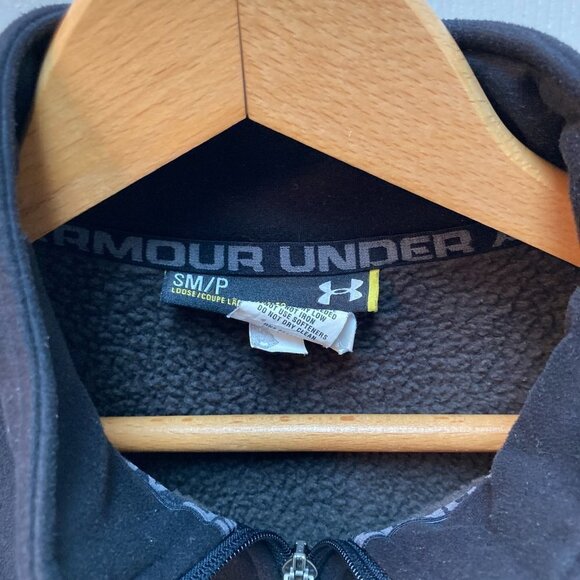 Under Armour 1/4 zip Loose Lined Long Sleeve Pullover Size Small - Picture 2 of 5